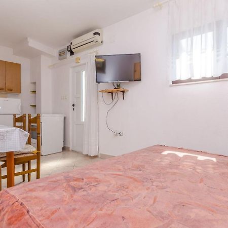 Apartments Kursan Trogir Luaran gambar
