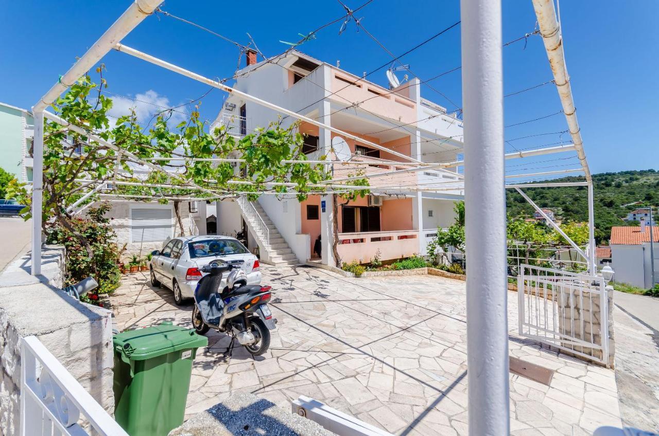 Apartments Kursan Trogir Luaran gambar